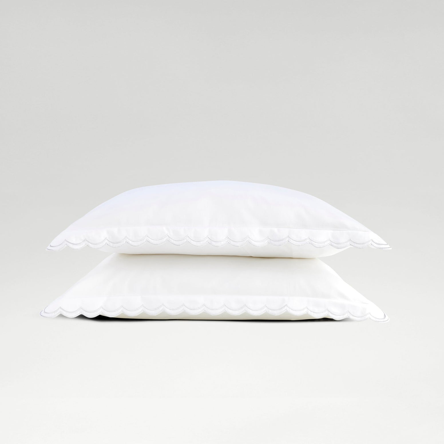 Scallop Edge Pillowcase Pair